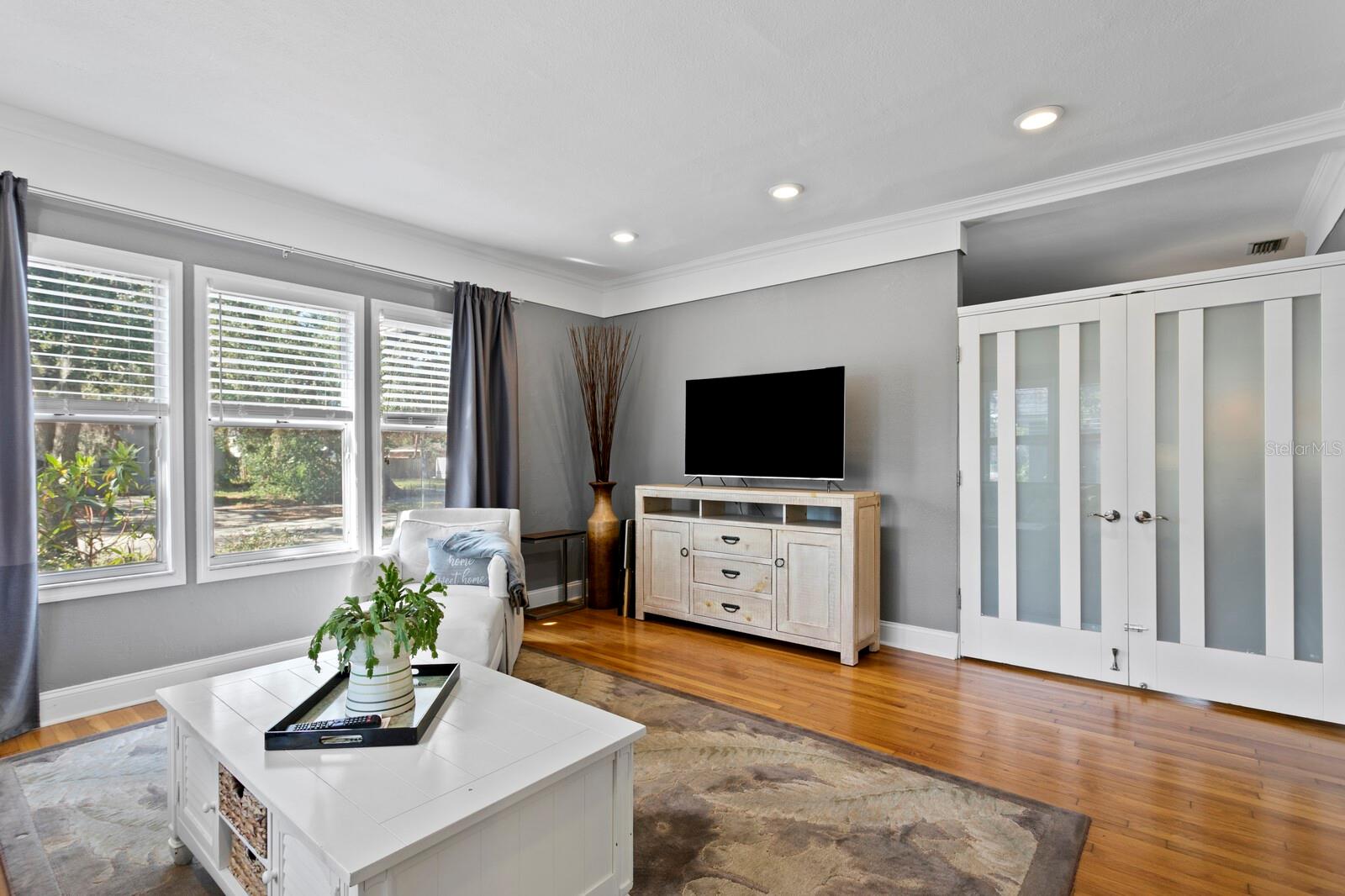 Image 8 of 56 For 2721 12th Street N