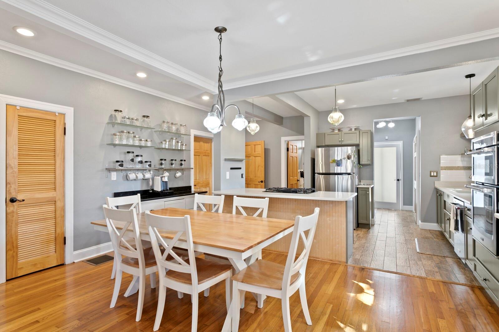 Image 9 of 56 For 2721 12th Street N