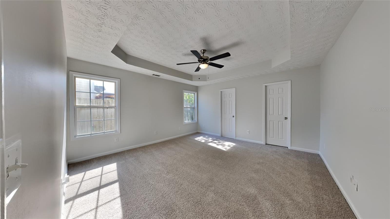 Image 14 of 17 For 105 Evergreen Drive