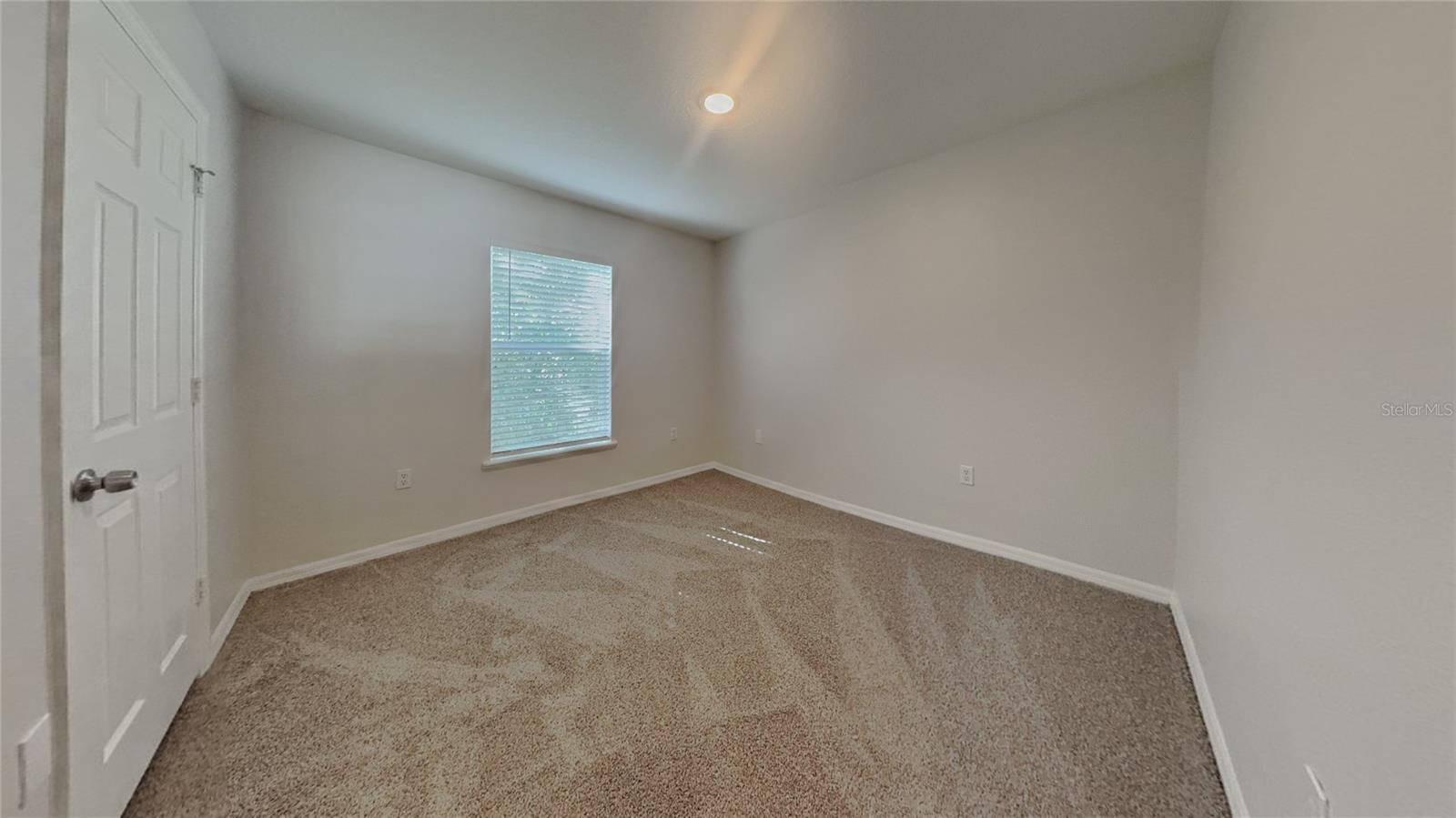 Image 9 of 17 For 105 Evergreen Drive