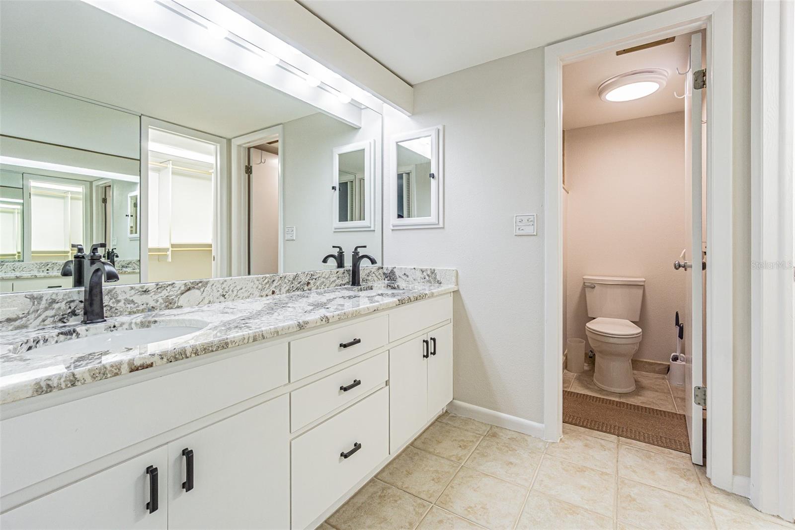 Image 14 of 40 For 4137 Northmeadow Circle
