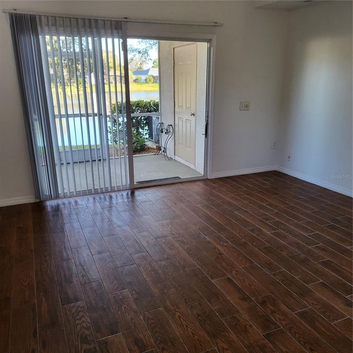 Image 7 of 18 For 18533 Pebble Lake Court