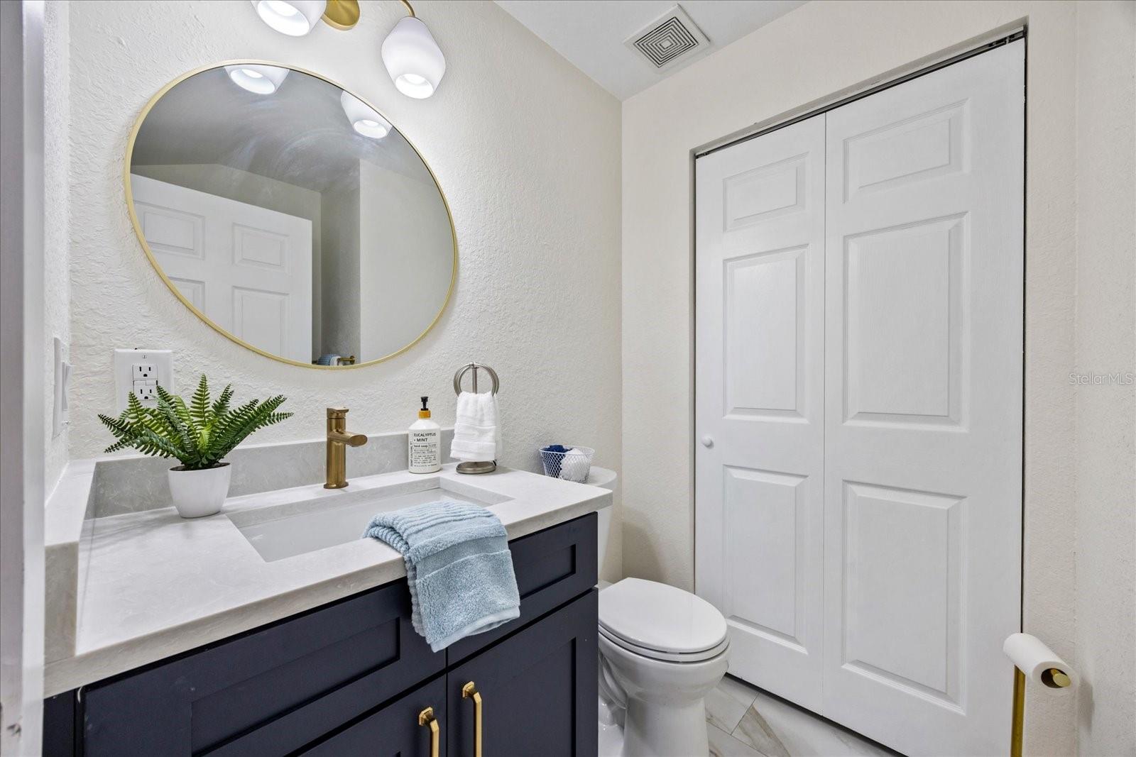Image 16 of 42 For 2622 Horatio Street