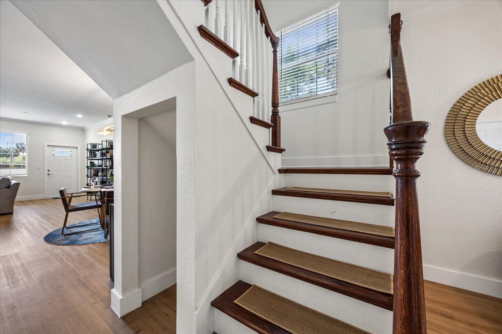 Image 17 of 42 For 2622 Horatio Street