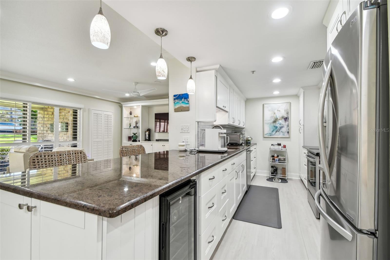 Image 4 of 59 For 36750 Us 19 N 6-110