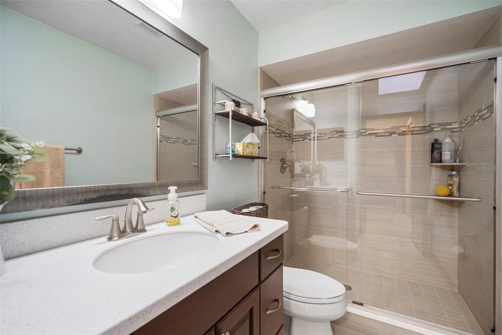 Listing photo id 23 for 3427 Forest Bridge Circle