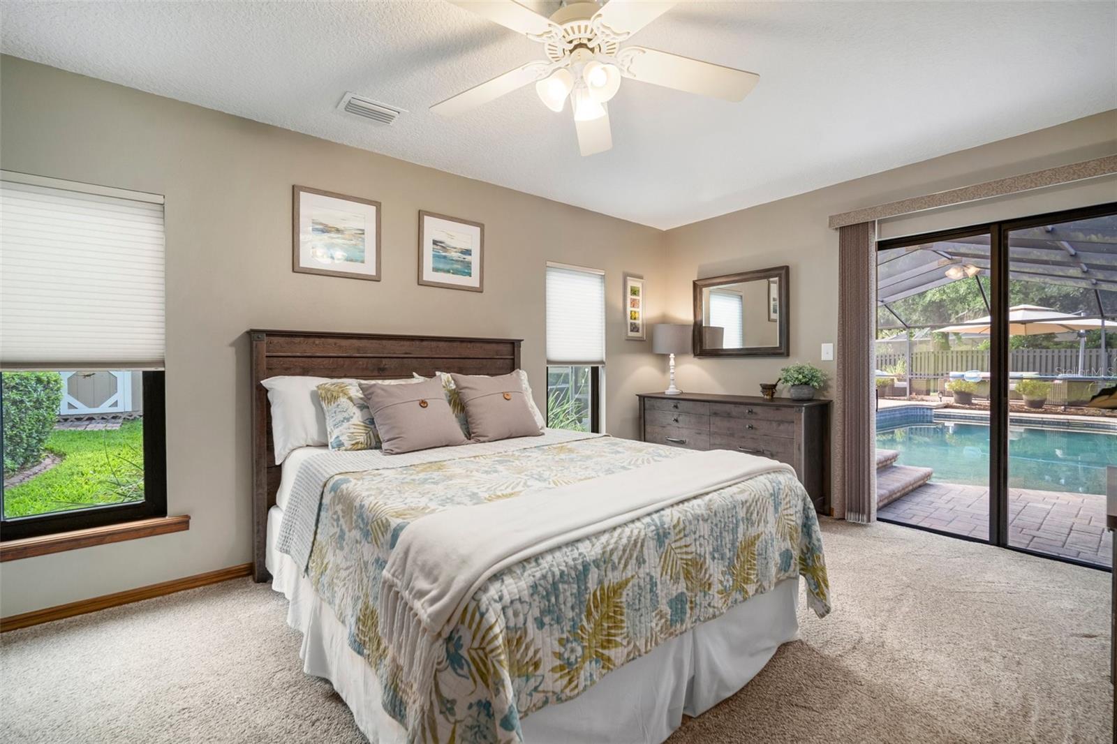 Listing photo id 26 for 3427 Forest Bridge Circle