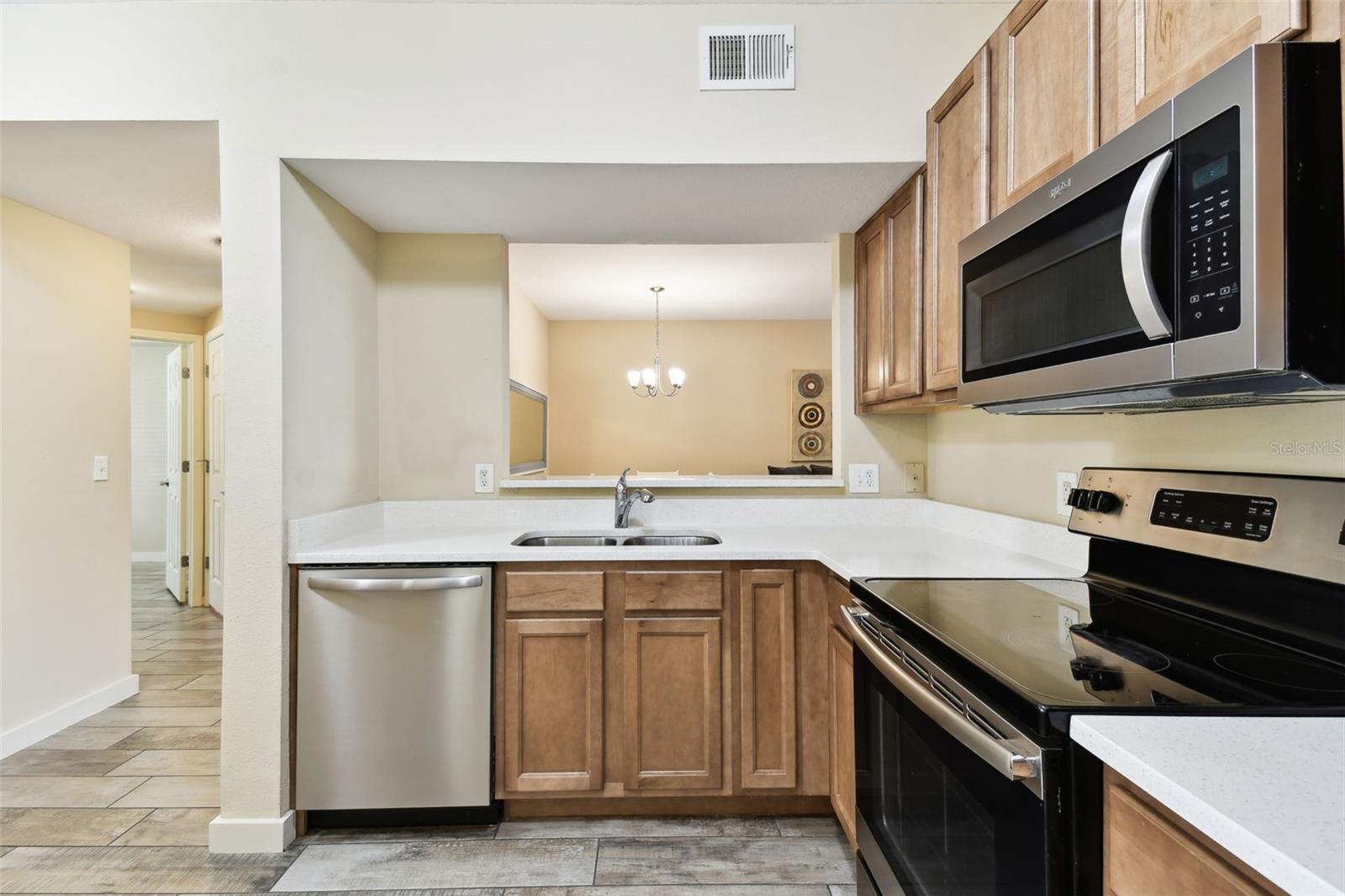 Image 16 of 87 For 1231 Godavari Way 103