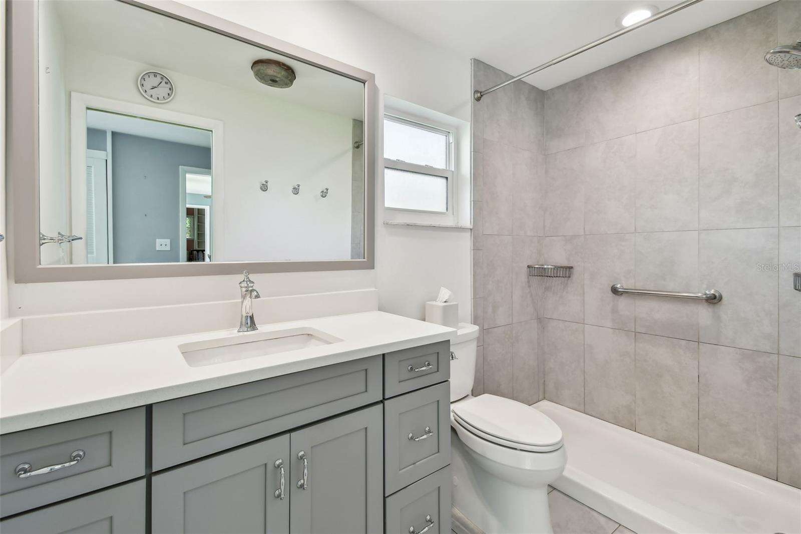 Image 34 of 68 For 3072 Keene Park Drive