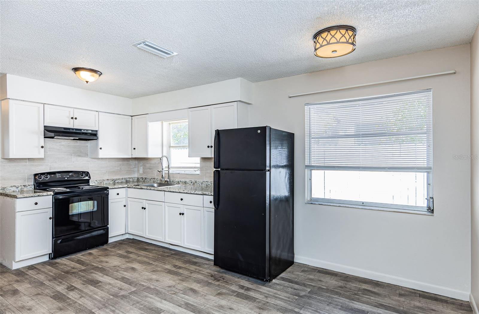 Image 40 of 65 For 3025 54th Street S