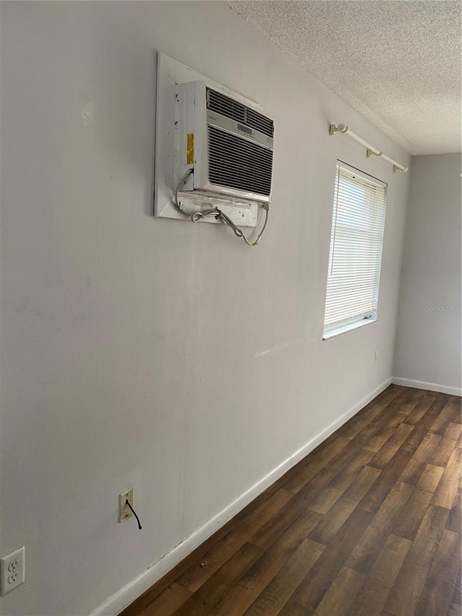 Image 48 of 65 For 3025 54th Street S