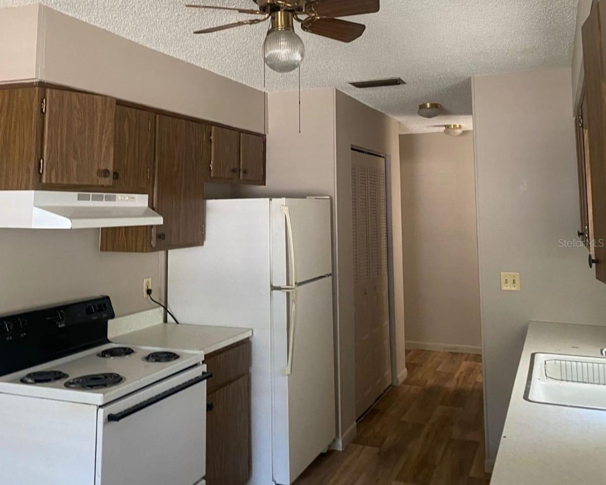 Image 6 of 65 For 3025 54th Street S