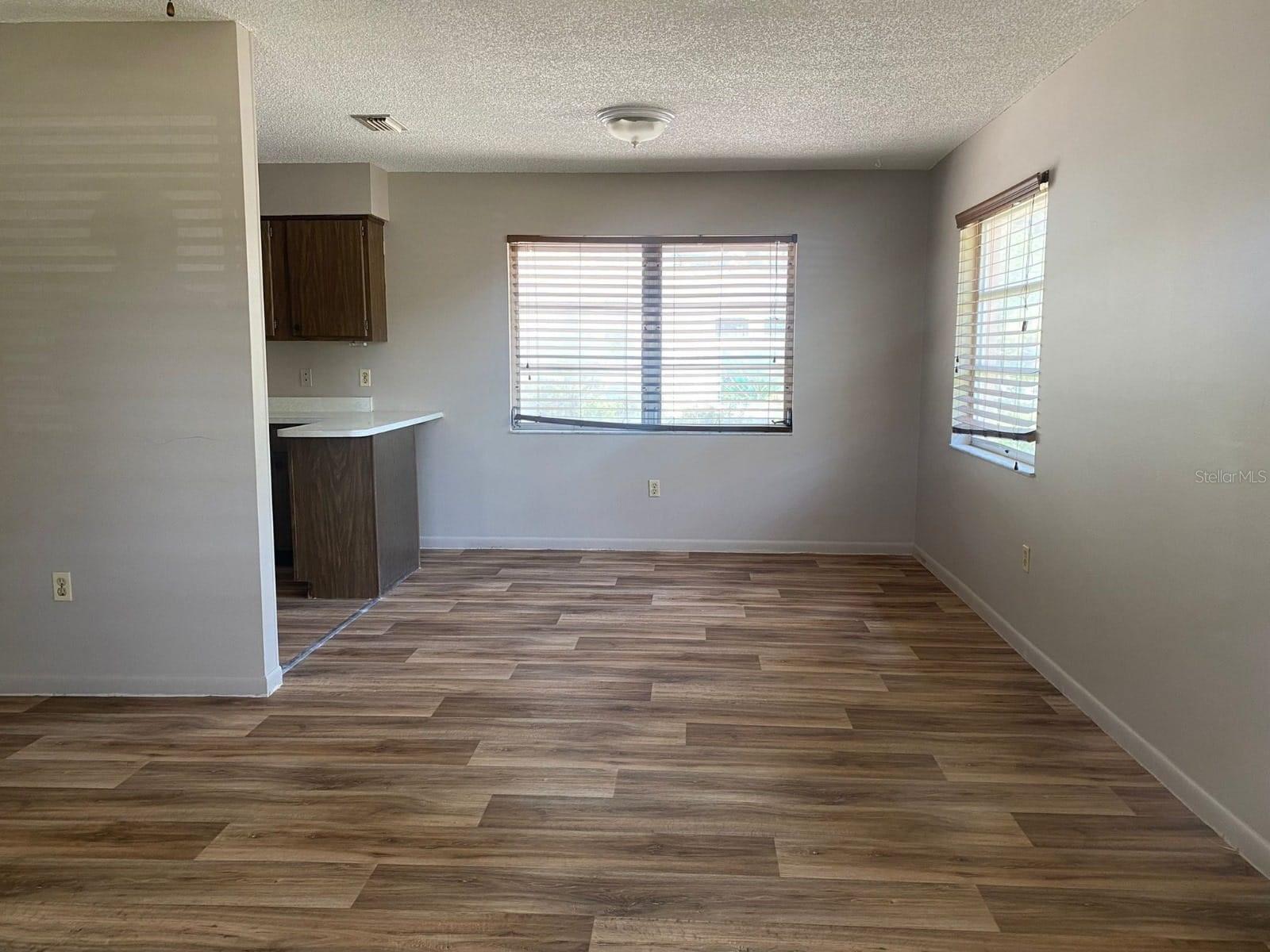 Image 9 of 65 For 3025 54th Street S