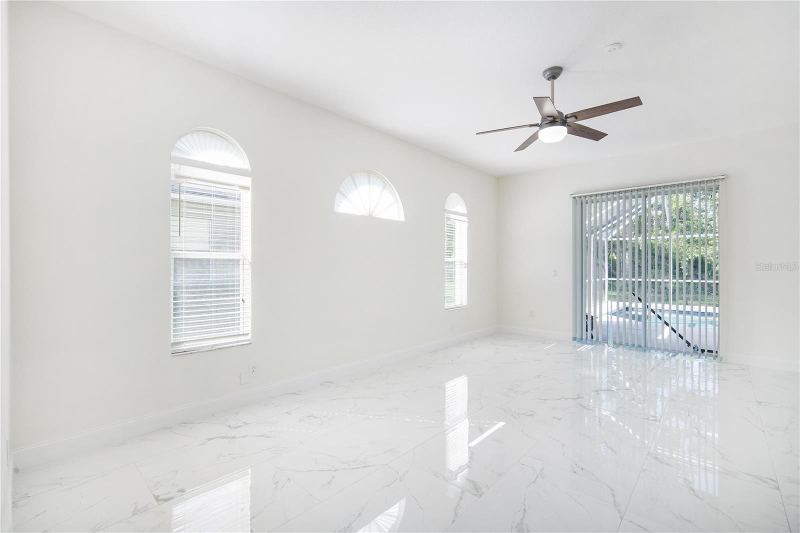 Image 15 of 29 For 9901 Kingshyre Way