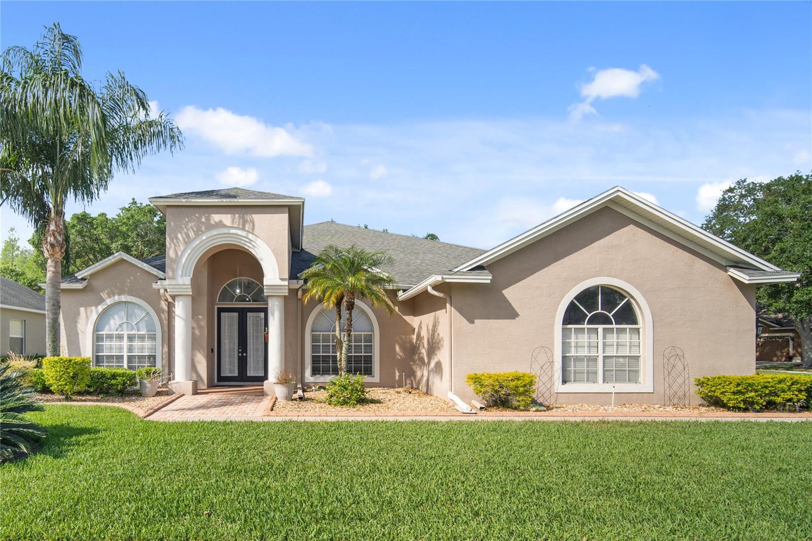 Image 3 of 29 For 9901 Kingshyre Way