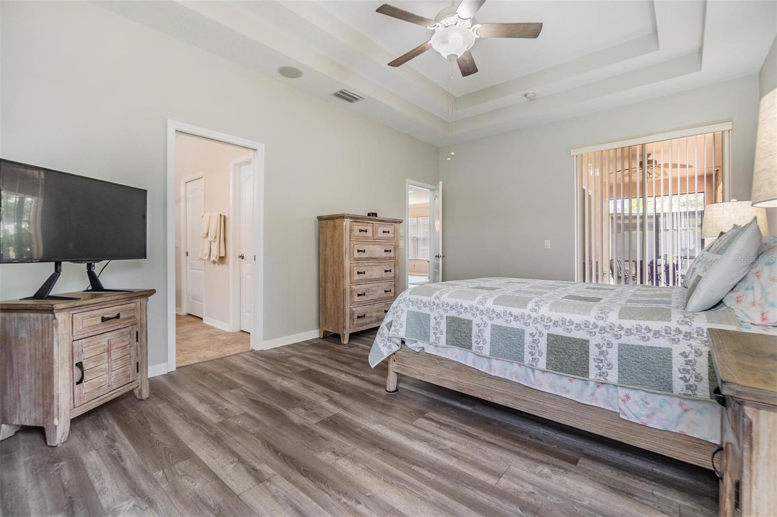Image 18 of 60 For 7815 Blue Spring Drive