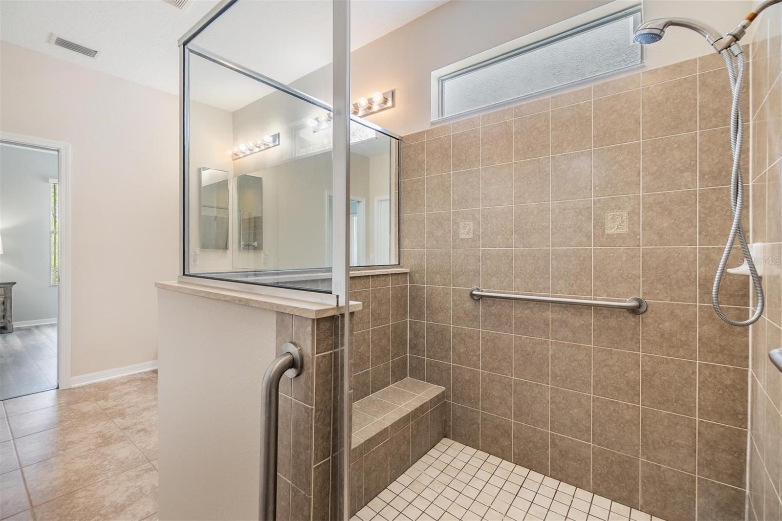 Image 20 of 60 For 7815 Blue Spring Drive