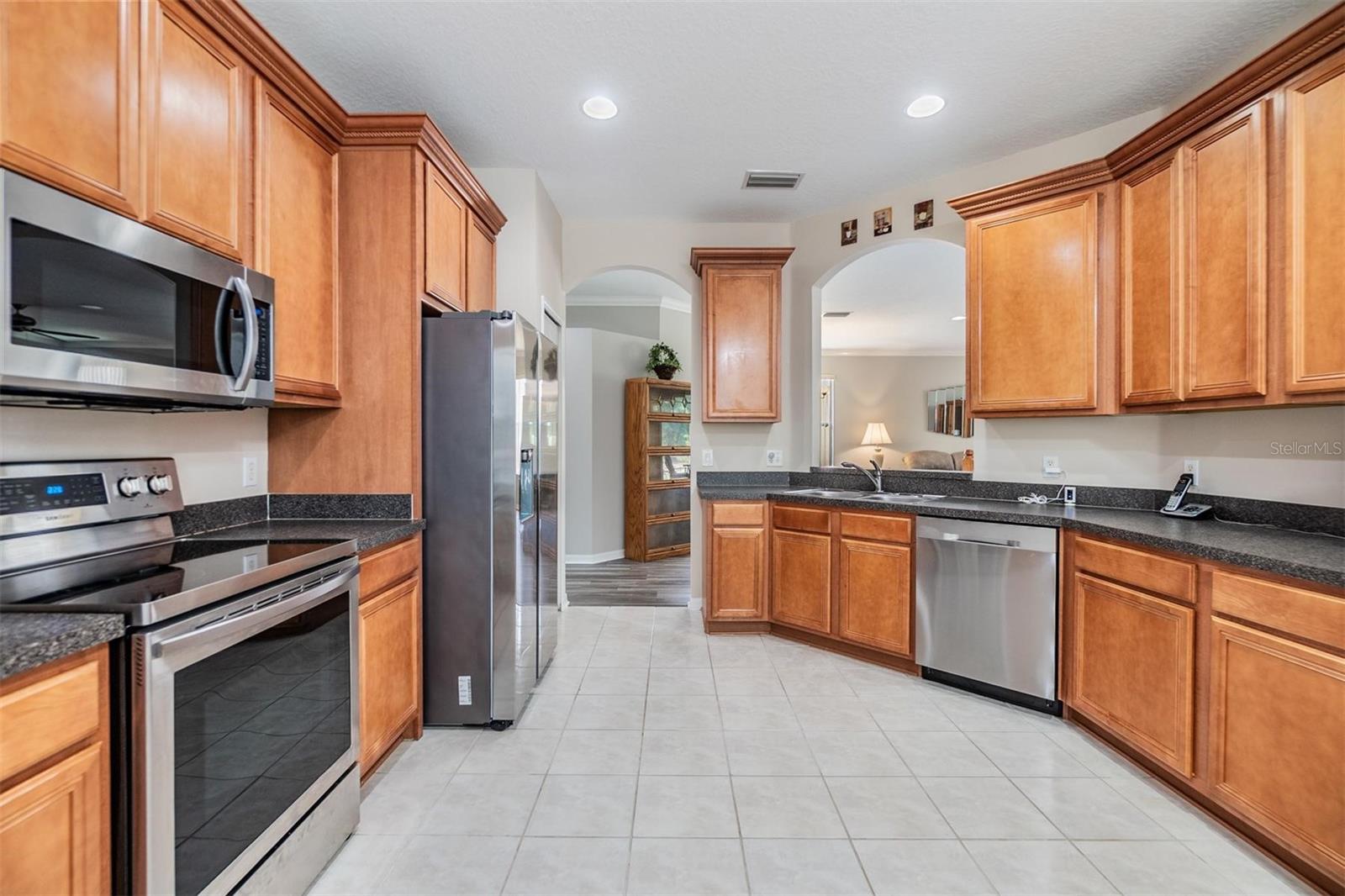 Image 9 of 60 For 7815 Blue Spring Drive
