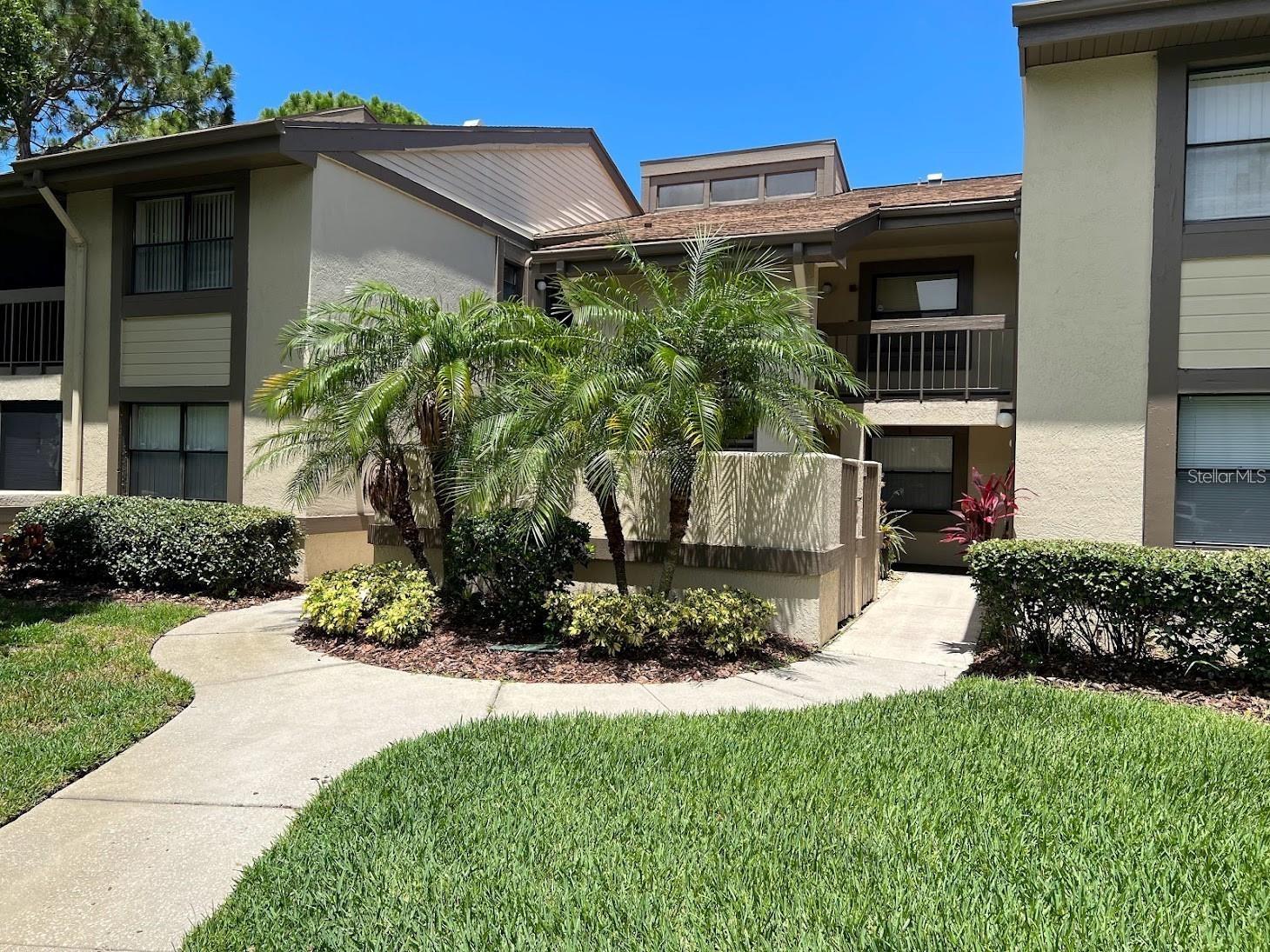 Details for 333 Woodlake Wynde, OLDSMAR, FL 34677