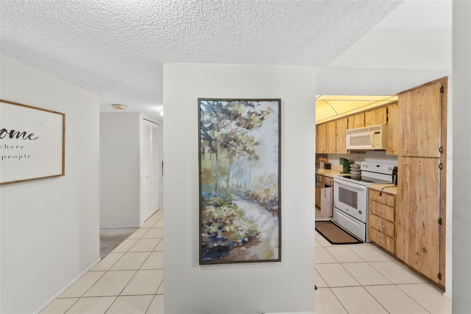Image 15 of 48 For 2693 Sabal Springs Circle 201