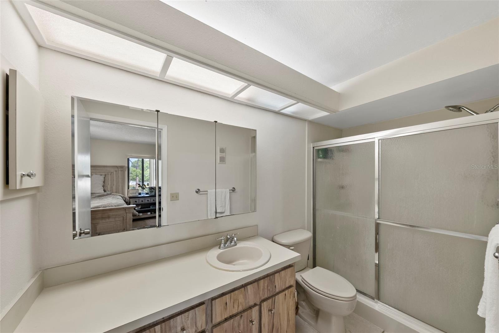 Image 31 of 48 For 2693 Sabal Springs Circle 201