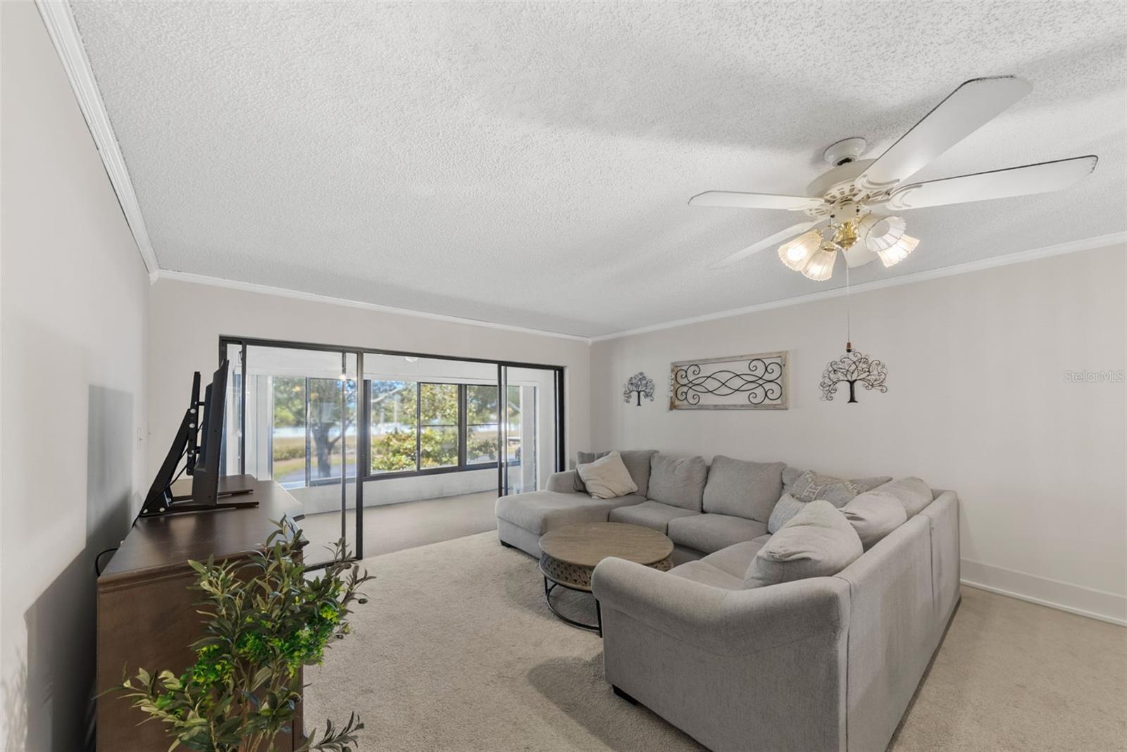 Image 7 of 48 For 2693 Sabal Springs Circle 201