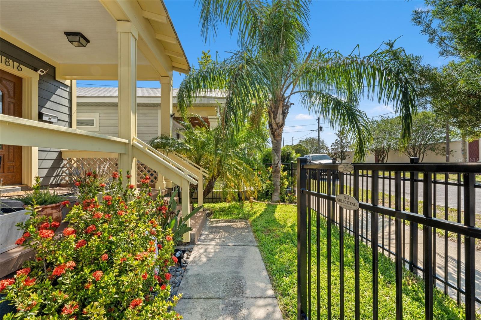 Image 3 of 59 For 1816 15th Avenue