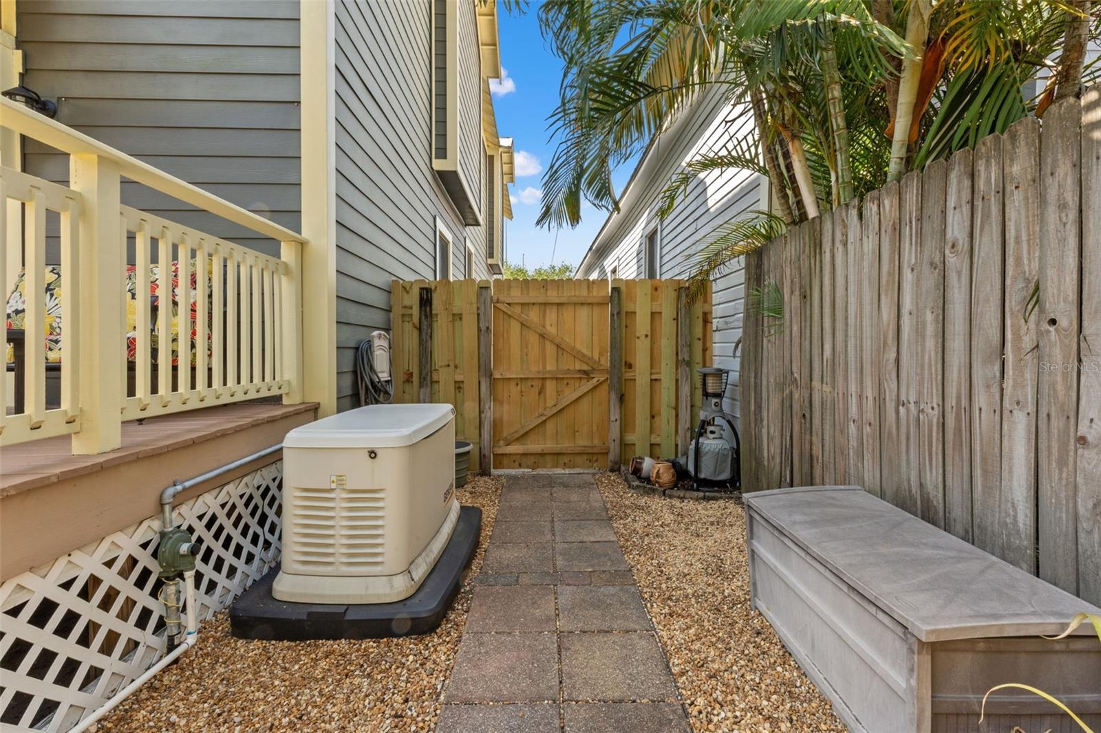 Image 30 of 59 For 1816 15th Avenue