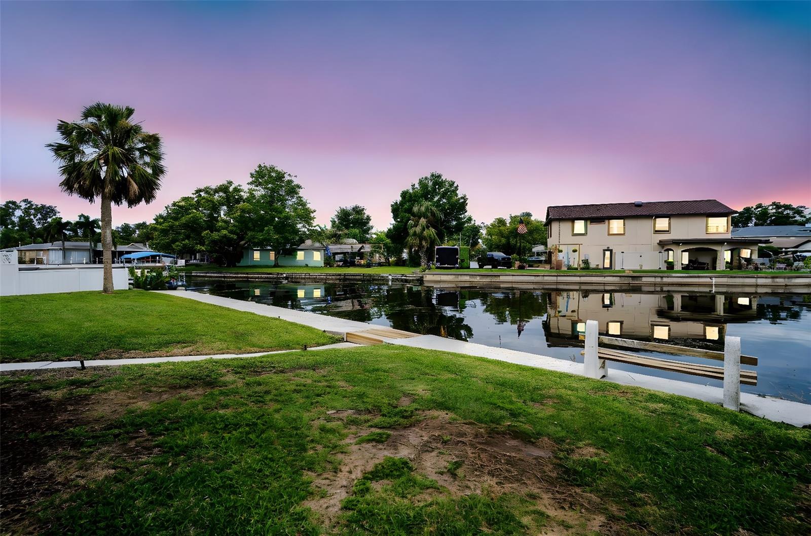 Image 41 of 67 For 250 Canal Drive