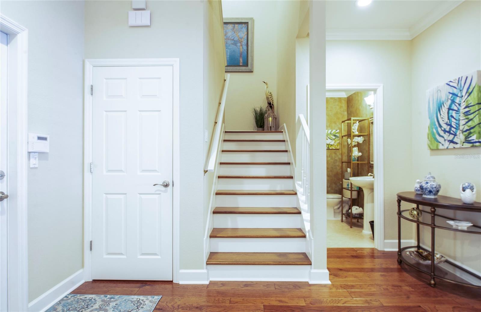 Image 8 of 88 For 6303 Vista Verde Drive E