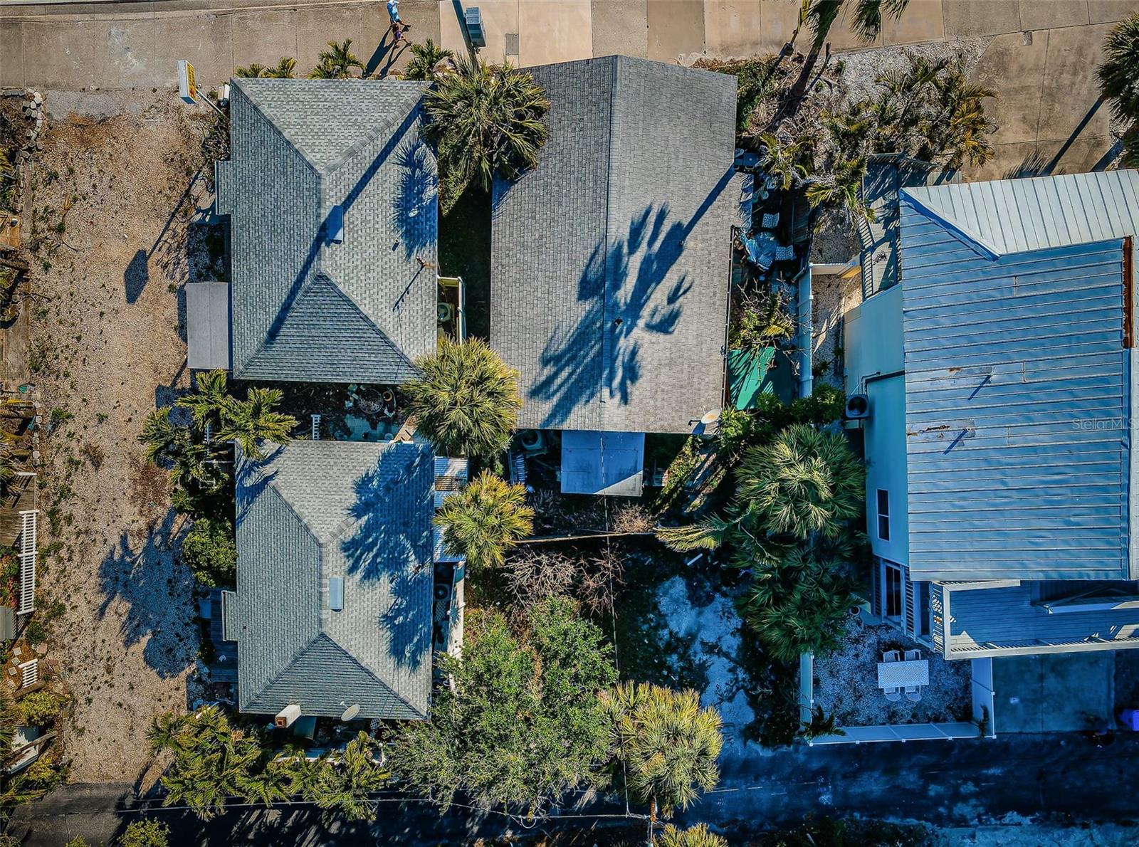 Image 15 of 21 For 12409 Gulf Boulevard