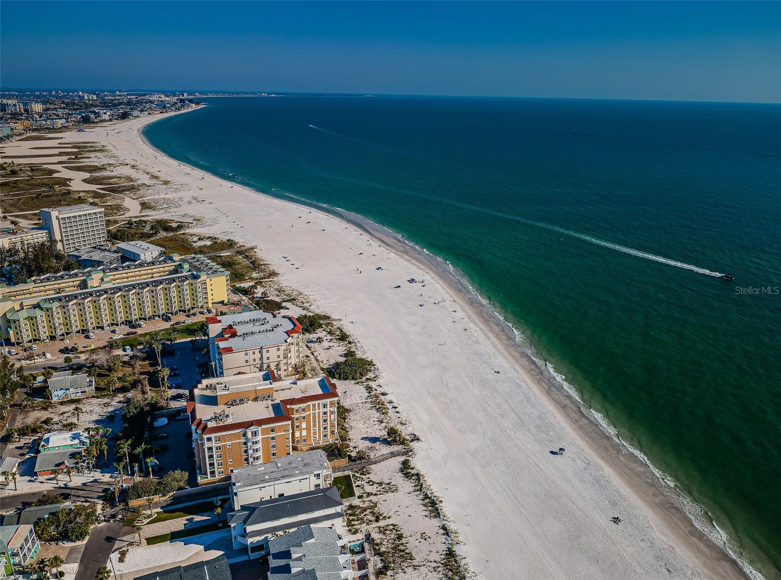 Image 20 of 21 For 12409 Gulf Boulevard