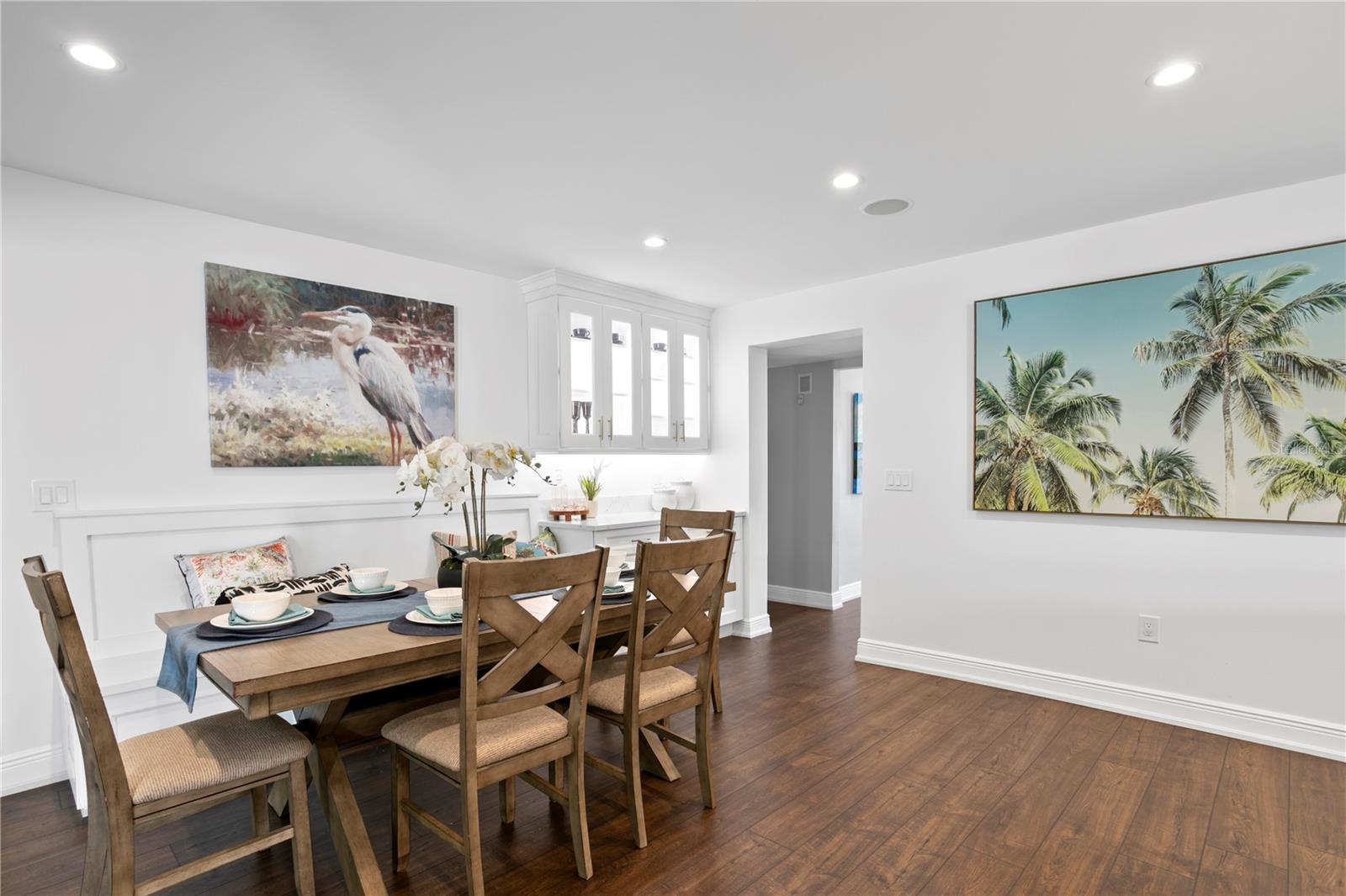 Image 22 of 75 For 4935 Bay Way Place