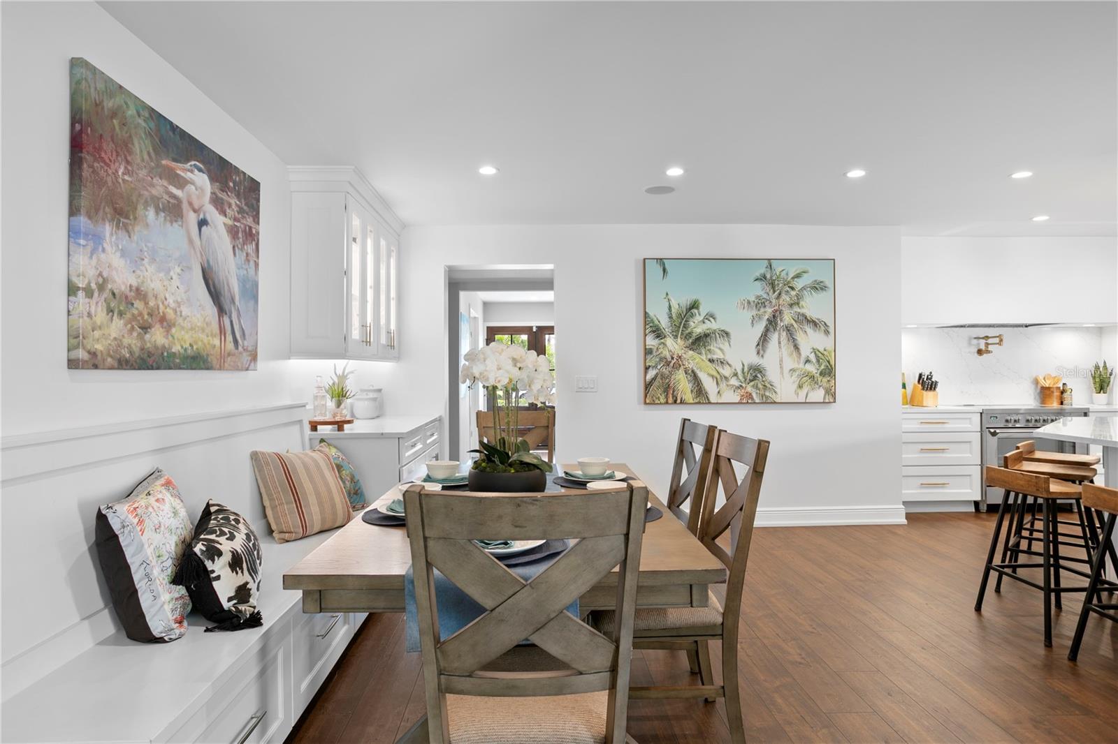 Image 23 of 75 For 4935 Bay Way Place
