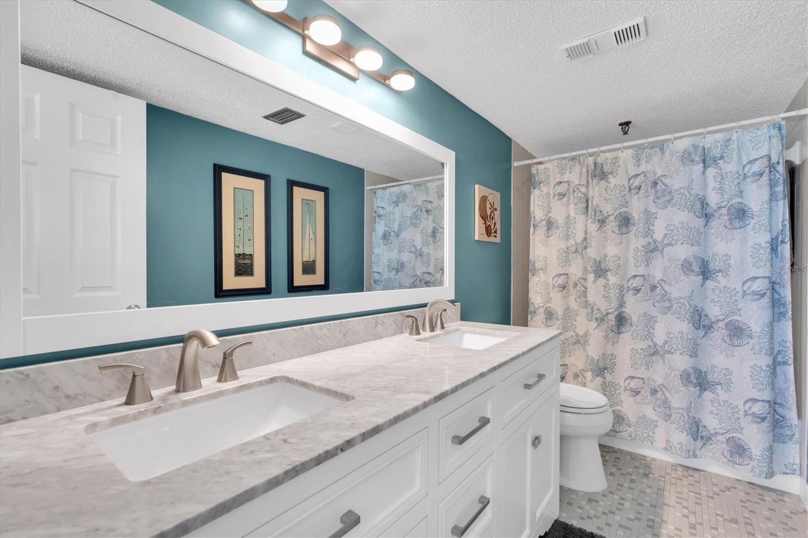 Image 18 of 56 For 15400 Gulf Boulevard 202