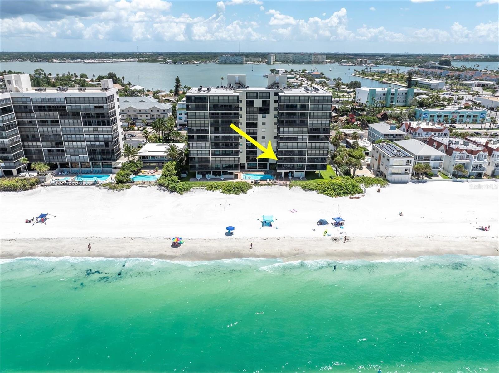 Image 27 of 56 For 15400 Gulf Boulevard 202