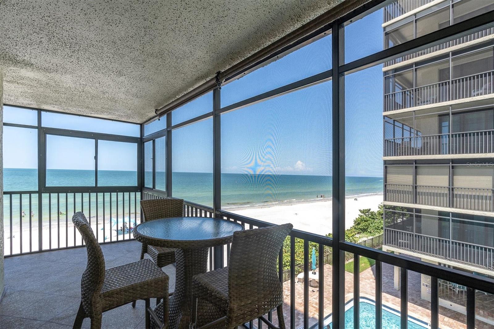 Image 32 of 56 For 15400 Gulf Boulevard 202
