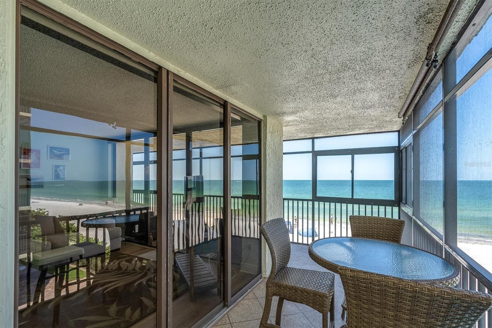 Image 33 of 56 For 15400 Gulf Boulevard 202