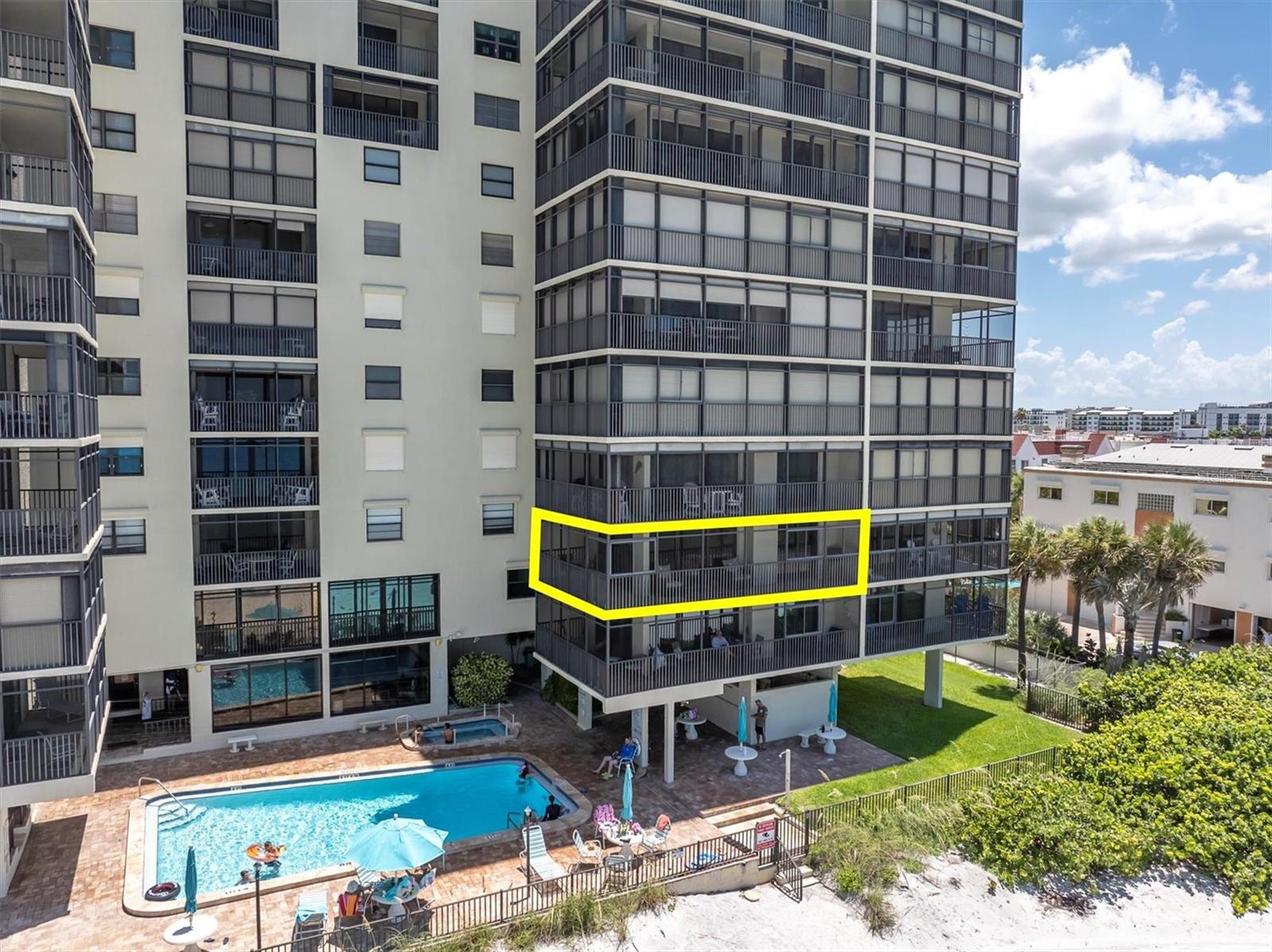 Image 45 of 56 For 15400 Gulf Boulevard 202