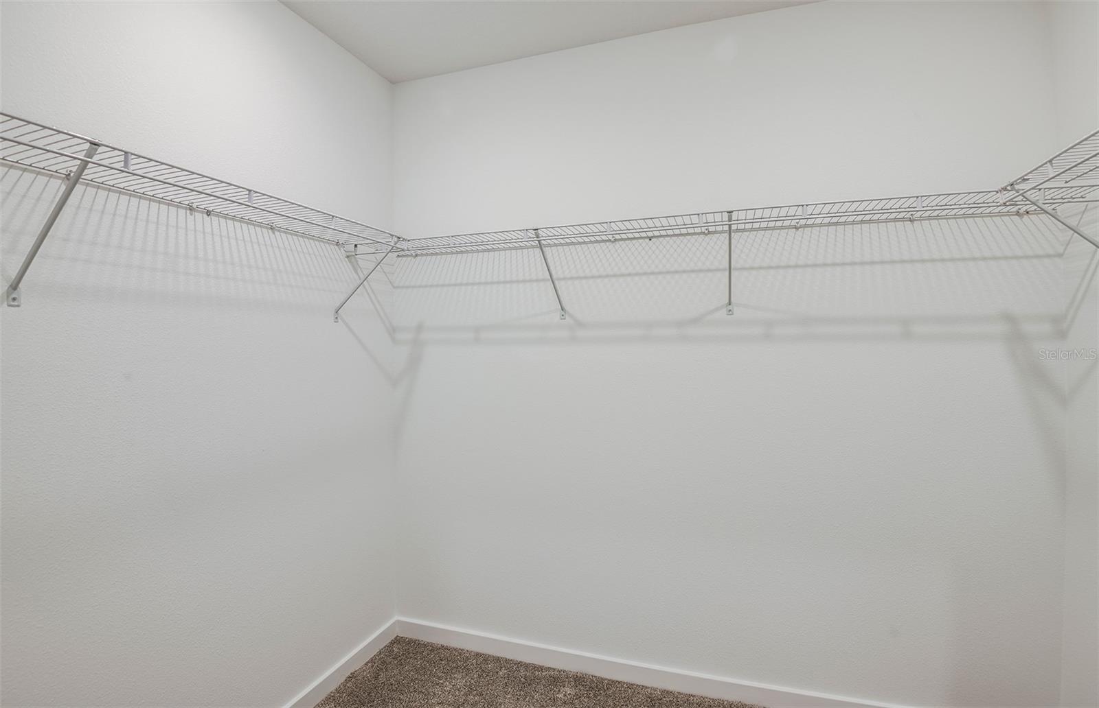 Image 8 of 19 For 9768 Crescent Moon Drive