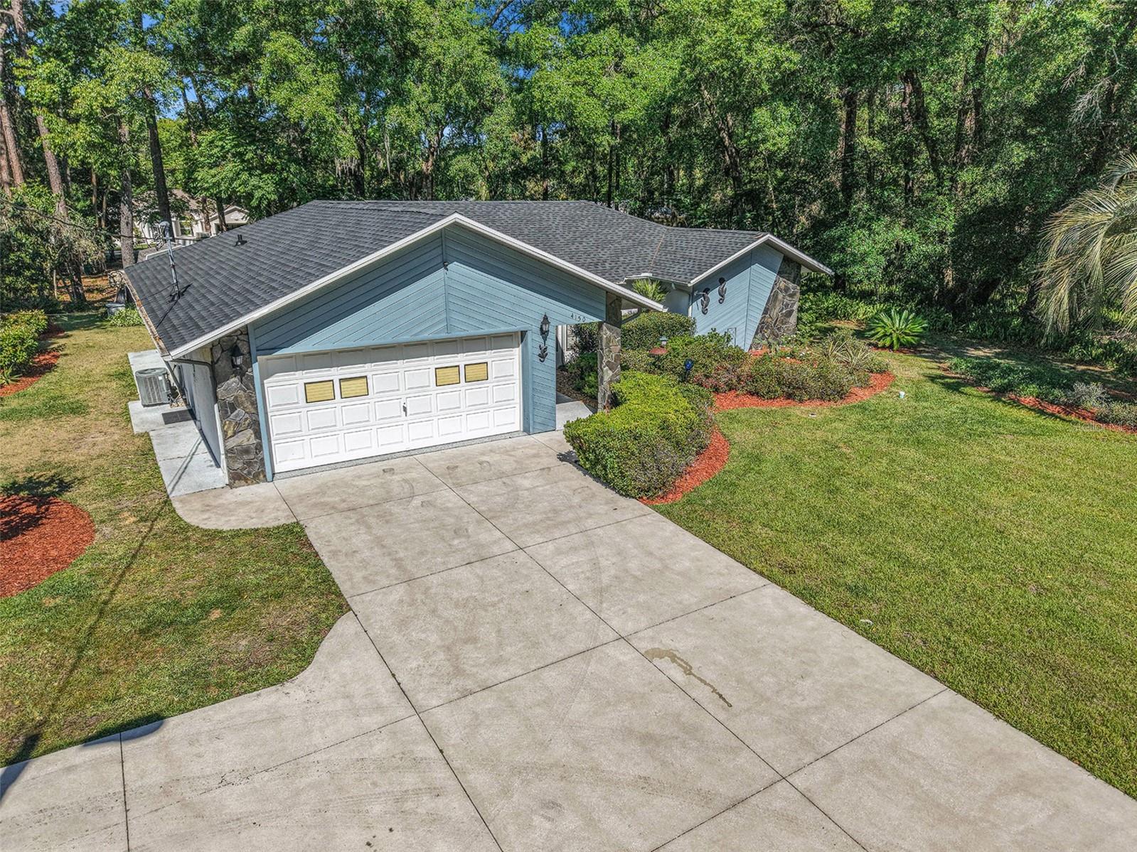 Image 3 of 40 For 4150 Apopka Avenue