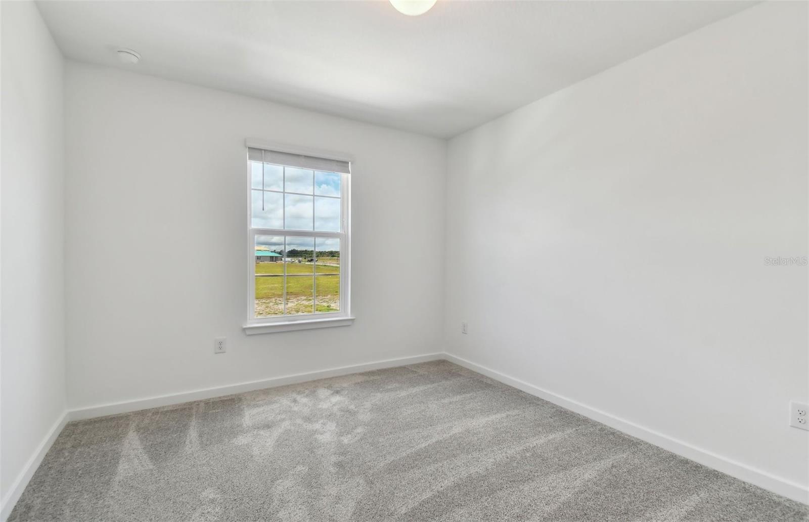 Image 14 of 25 For 9765 Crescent Moon Drive
