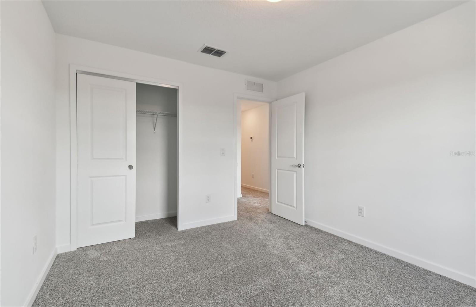 Image 15 of 25 For 9765 Crescent Moon Drive