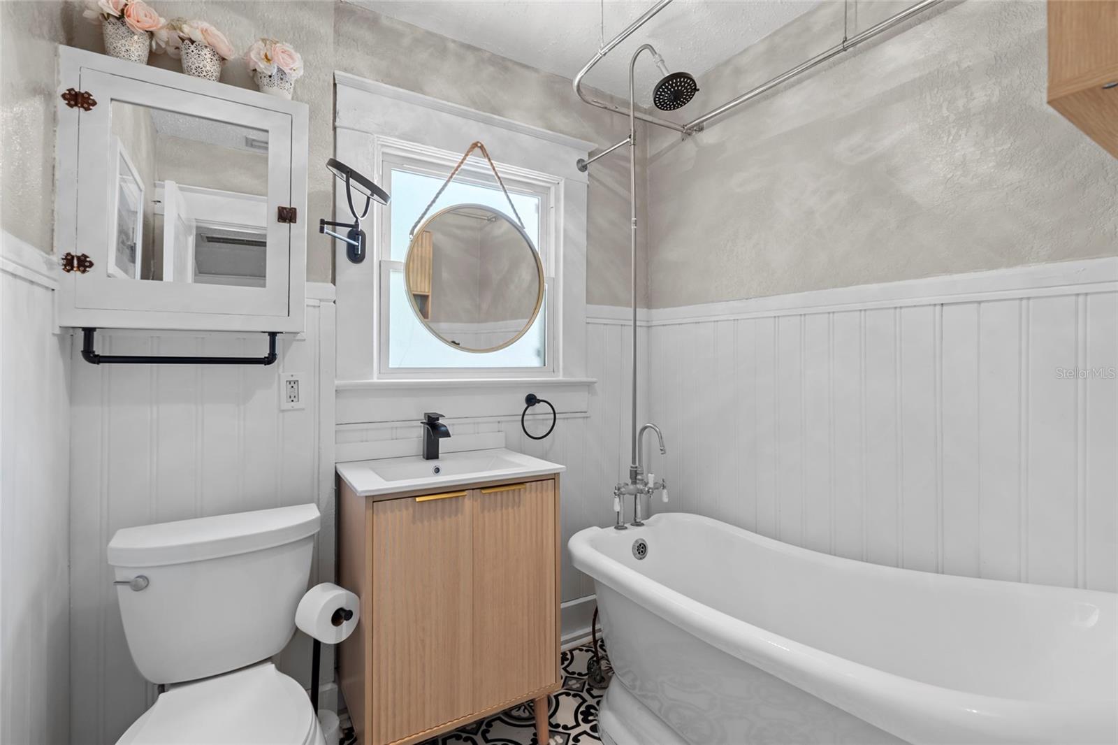 Image 26 of 40 For 701 14th Street N