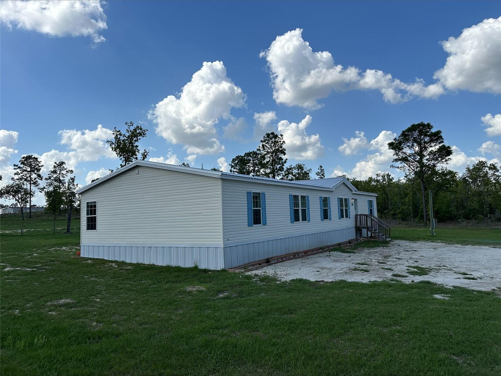 Image 30 of 53 For 1750 154th Avenue
