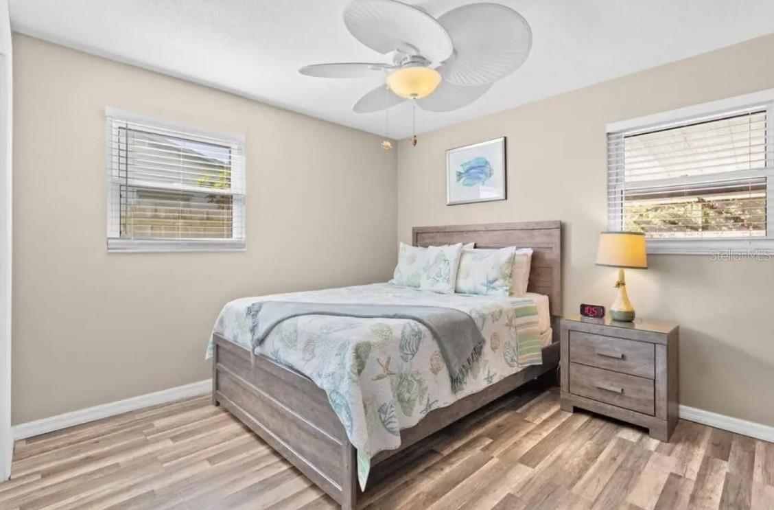 Image 16 of 25 For 1560 Simmons Drive