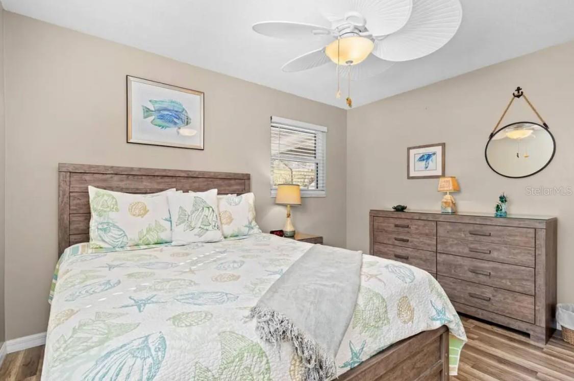 Image 17 of 25 For 1560 Simmons Drive