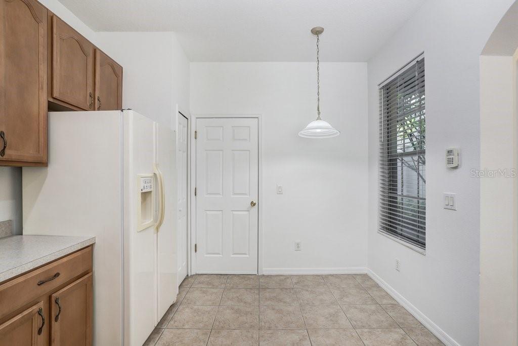 Image 12 of 34 For 2050 Park Crescent Drive