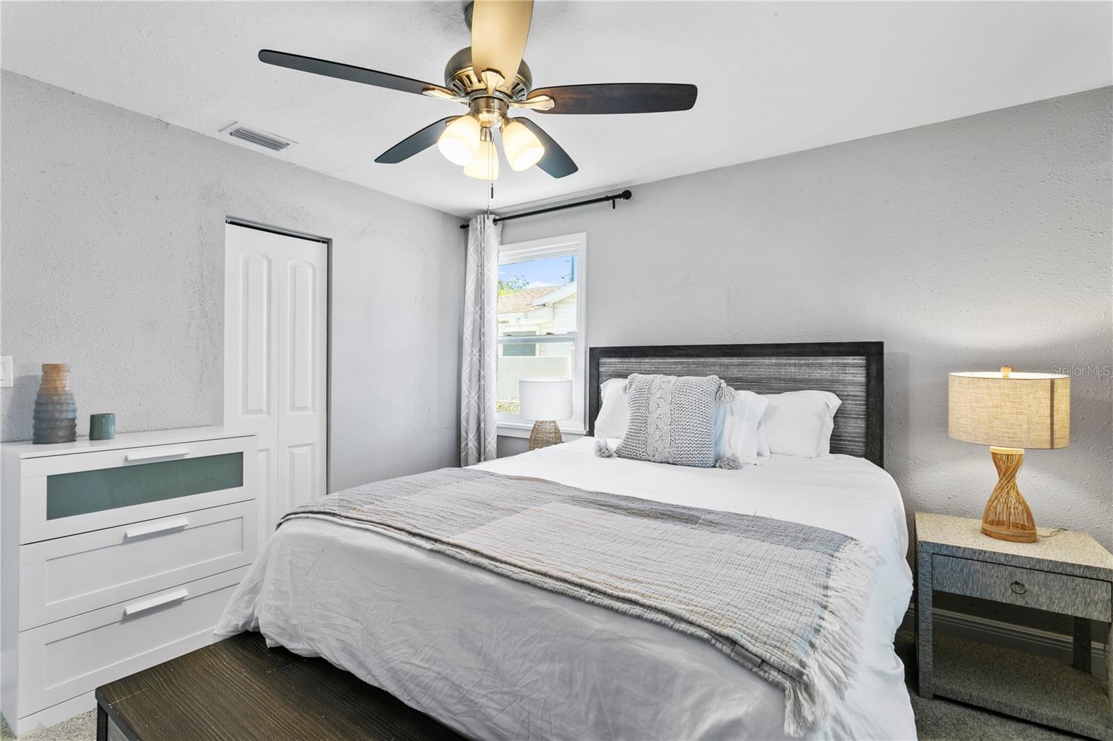 Image 13 of 20 For 5408 5th Avenue N