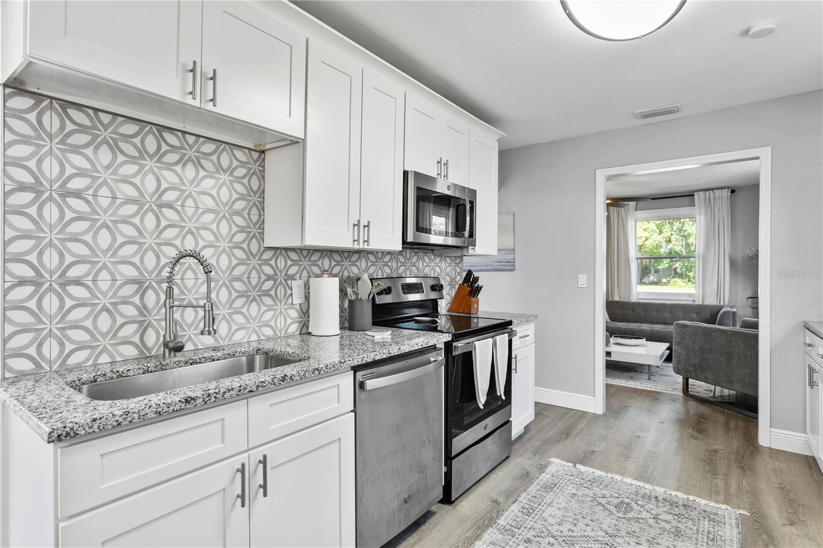 Image 18 of 20 For 5408 5th Avenue N